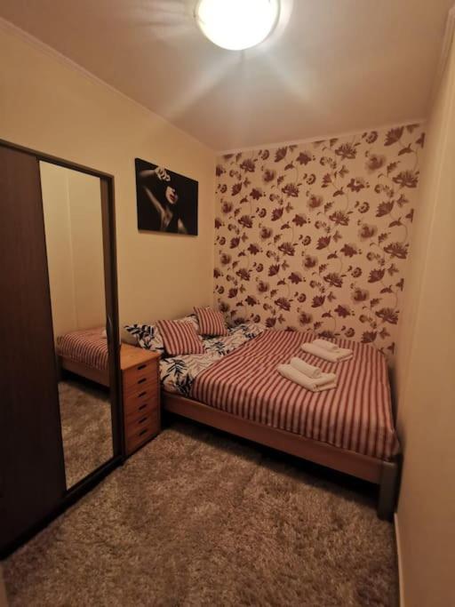 Appartamento Tth Apartament Timisoara Esterno foto